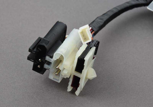 Cable adaptador conector asiento OEM 61106916218 para BMW Z3 E36 {Z3 1.8, Z3 1.9, Z3 2.0} con distintas versiones de motor y transmisión. Original BMW.