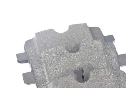 Kit de reparación de pastillas de freno sin amianto OEM 34216867175 para BMW G30, G30N, G31, G31N, G32, G32N, G11, G11N, G12, G12N, G14, G15, G16, G01, G02, G05, G06, G07. Original BMW.