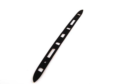 Moldura de Agarre del Portón Trasero con Botón para BMW E46 (OEM 51137170966). Original BMW