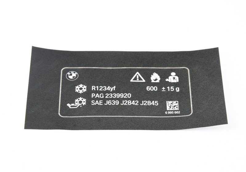Etiqueta informativa de gas refrigerante OEM 71236995662 para BMW G30, G31, G60, G61, G32, G11, G12, G70, G14, G15, G16, G45, G05, G06, G07, I20. Original BMW.