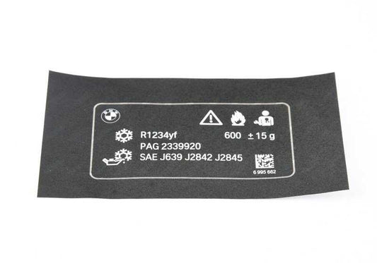 Etiqueta informativa de gas refrigerante OEM 71236995662 para BMW G30, G31, G60, G61, G32, G11, G12, G70, G14, G15, G16, G45, G05, G06, G07, I20. Original BMW.