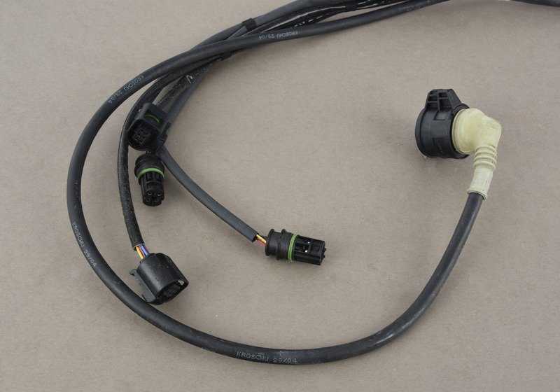 Cableado de motor y módulo de transmisión OEM 12517523229 para BMW E46. Original BMW.