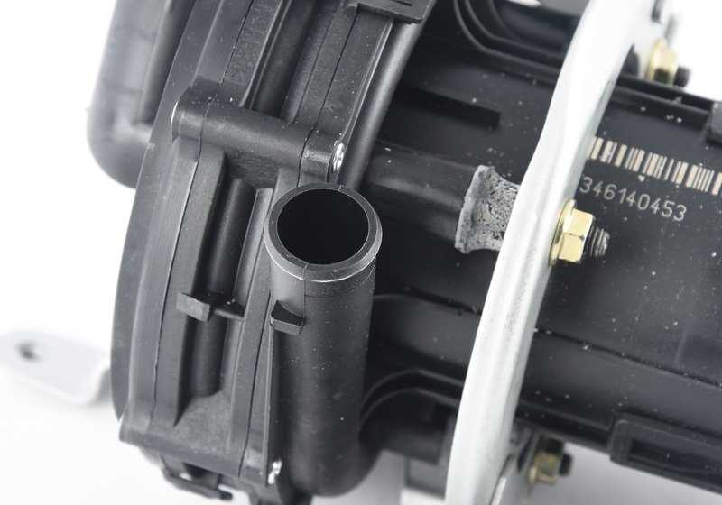 Bomba de aire secundaria OEM 11727508427 para BMW Serie 7 E38 (750i, L7, etc.) motores M73. Original BMW.
