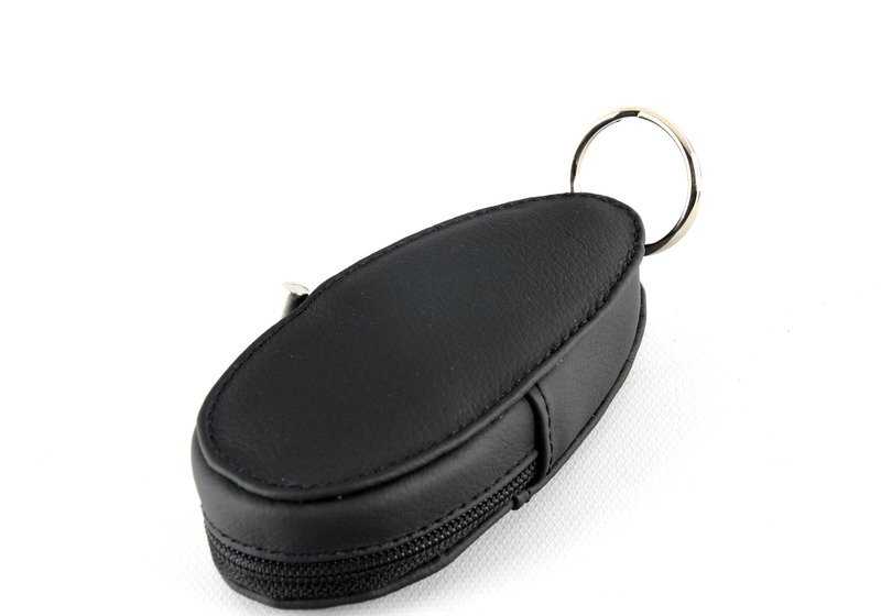 Funda para llave con mando OEM 51217008769 para BMW E52. Protege tu llave del desgaste y arañazos. Original BMW.