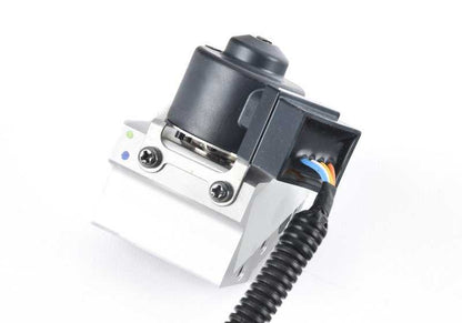 Válvula de expansión eléctrica OEM 64119292568 para BMW i3 (I01, I01N). Componente del circuito de climatización. Original BMW.