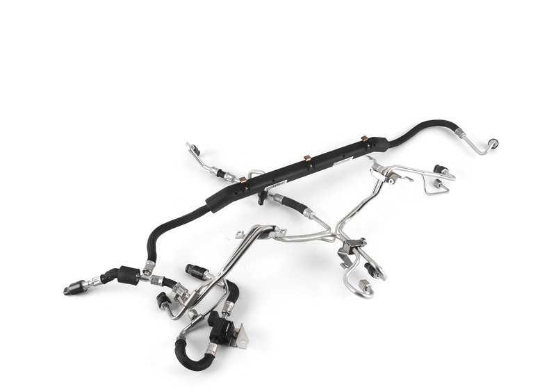 OEM -Kraftstoffrohr 13537546657 für BMW E65, E66. Original BMW.