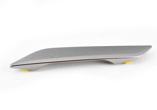 OEM 51748063261 Guia aéreo lateral esquerdo para BMW G30, G31 (série 5). BMW original.