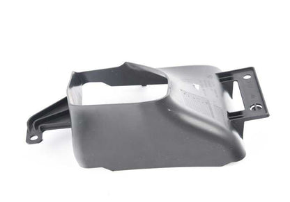 Conducto de aire derecho para radiador auxiliar OEM 51748064146 para BMW F87, F87N. Original BMW.