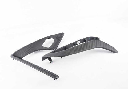 Juego molduras interiores carbono OEM 51952412960 para BMW I12 (i8 Coupé y Roadster). Compatible con todos los modelos BMW i8. Acabado en fibra de carbono original BMW.