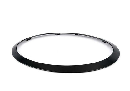 Anillo embellecedor de faro derecho negro OEM 51137449210 para MINI F55, F56, F57, F56 LCI, F55 LCI... y más. Original MINI.