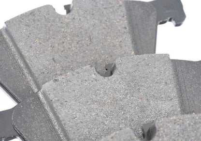 Juego de pastillas de freno con sensor de desgaste OEM 34112449265 para BMW F07, F07N, F06, F06N. Original BMW.