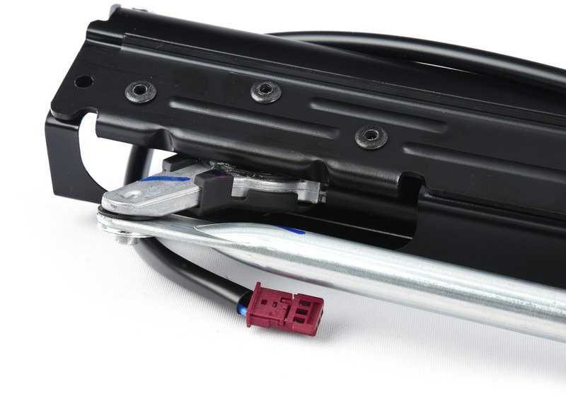 Avantage électrique pour la protection solaire pour BMW 3 E92, E92N (OEM 51469147147). BMW d'origine.