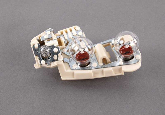 Portalámpara luz trasera tapa maletero OEM 63217183842 para BMW Serie 3 E90 (2004-2008). Original BMW.