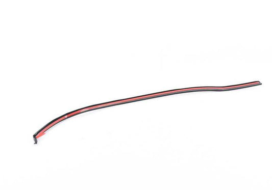 Junta inferior pilar B izquierdo OEM 51767324751 para BMW F16, F86. Original BMW.