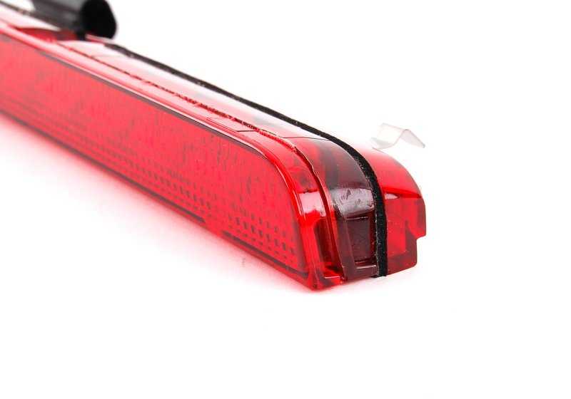 Luz de freno tercera (superior) OEM 63258389970 para BMW E36 y Z3. Original BMW.
