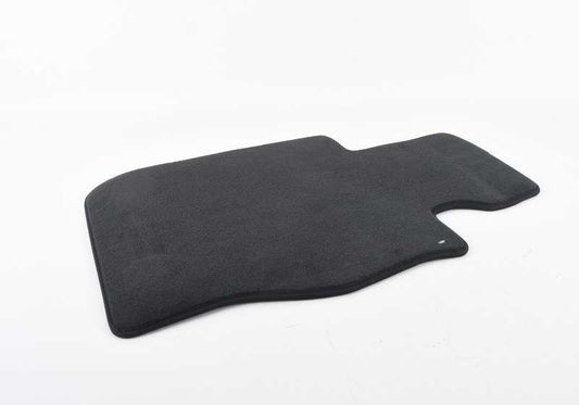 Tappetino di velluto nel lato del conducente OEM 51477265496 per BMW E90, E91. BMW originale.