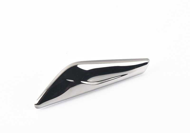Moldura de adorno pared lateral delantera derecha para BMW F26 (OEM 51117419890). Original BMW