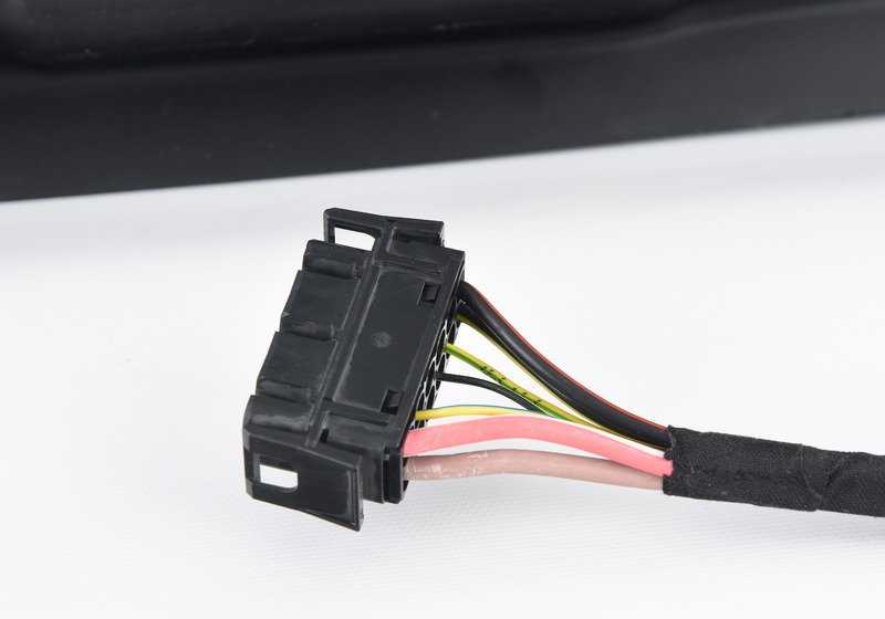 Finestre posteriori con meccanismo OEM 54347154653 per BMW E64 630i (tutti i modelli compatibili). BMW originale.