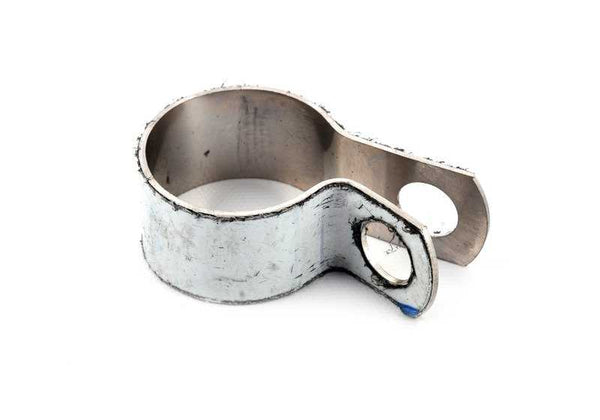 Abrazadera escape izquierda OEM 18212302071 para BMW Motorrad R50/5, R60/5, R75/5, R100 (varios modelos R247). Original BMW.