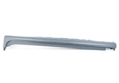 Cubierta embellecedora lateral izquierda (imprimada) OEM 51778052075 para BMW F25, F26. Original BMW.