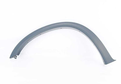 Embellecedor M para paso de rueda delantero izquierdo imprimado OEM 51777206655 para BMW X5 E70. Original BMW.