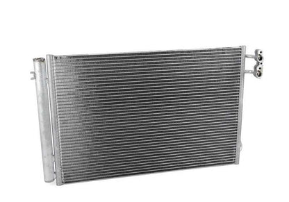 Condensador aire acondicionado con secador OEM 64539229022 para BMW E81, E82, E87, E88, E90, E91, E92, E93, E84, E89. Compatible con modelos 116i, entre otros. Recambio original BMW.