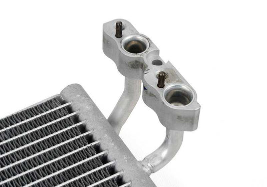 Condensador aire acondicionado con secador OEM 64539229022 para BMW E81, E82, E87, E88, E90, E91, E92, E93, E84, E89. Compatible con modelos 116i, entre otros. Recambio original BMW.