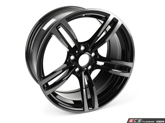 Jante de liga leve 19" 9J ET29 Jet Black bicolor (M raios duplos estilo 437) OEM 36112284550 para BMW M2 F87, M3 F80, M4 F82/F83... e muito mais. Originais BMW.