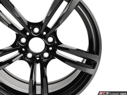 Llanta de aleación ligera 19" 9J ET29 Jet Black bicolor (M radios dobles estilo 437) OEM 36112284550 para BMW M2 F87, M3 F80, M4 F82/F83... y más. Original BMW.