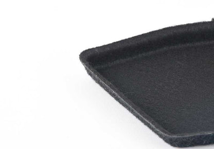Cubierta de herramienta OEM 51477344763 para BMW F32, F82. Original BMW.