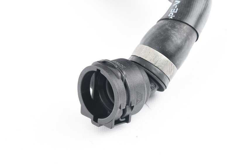Tubo della pompa di raffreddamento OEM 17128634284 per BMW F20, F21, F22, F23, F30, F31, F34, F32, F33, F36. BMW originale.