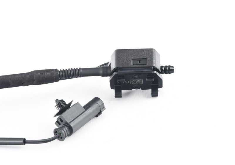 Cadena de boquillas del sistema de lavado de parabrisas para BMW X3 F25, X4 F26 (OEM 61667213281). Original BMW