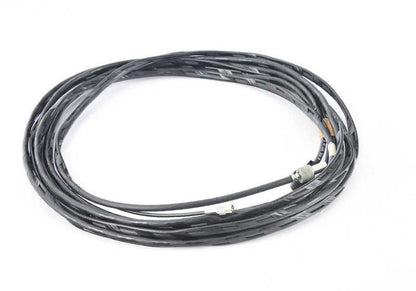 Cable de antena OEM 65258375180 para BMW E36 (316i, 318is). Compatible con versiones manuales y automáticas. Longitud 4650mm. Original BMW.