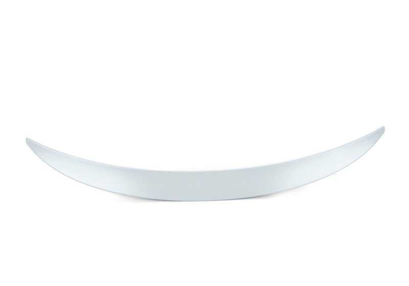 Alerón trasero imprimado OEM 51628063230 para BMW F86. Original BMW.