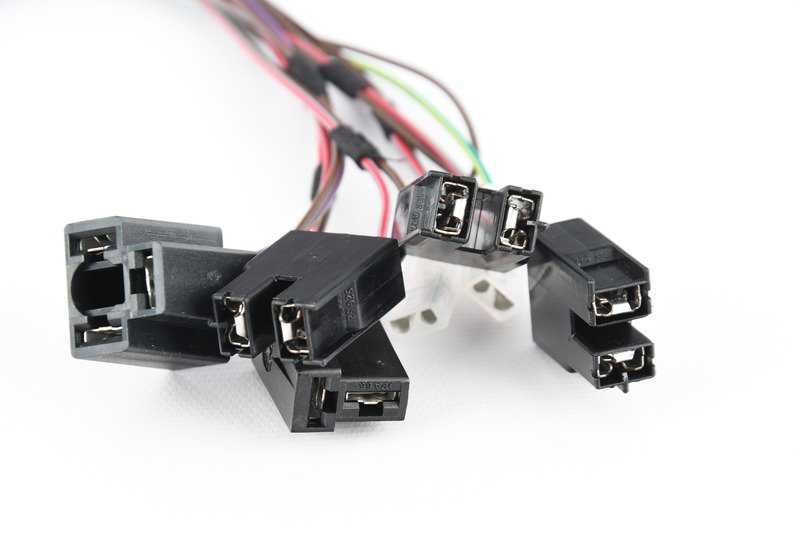 Conjunto de cables para instrumentos de consola para varios modelos/series de BMW (OEM 61102695377). Original BMW