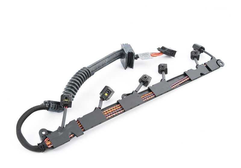 Arnés de cables del motor, módulo de inyección para BMW E90N (OEM 12517808216). Original BMW
