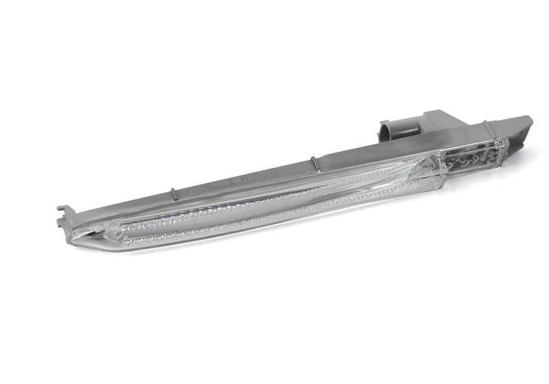 Intermitente lateral izquierdo OEM 51654805795 para BMW F10 M5 {FV91, FV92, FV93}. Original BMW.