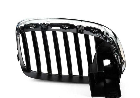 Front left trim grille OEM 51137336483 for BMW 5 Series F07 GT LCI (08/2012-02/2017). Genuine BMW.