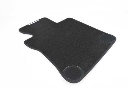 Juego de alfombrillas de terciopelo OEM 51477316500 para BMW E88. Original BMW.