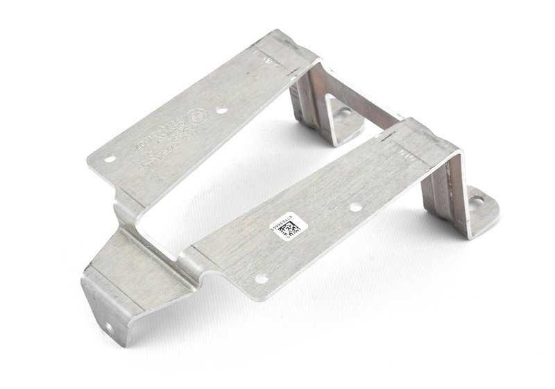 Soporte sensor PDC OEM 66316775366 para BMW F10, F11. Original BMW.