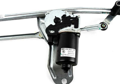 Parabrezza del parabrezza frontale con OEM 61617111535 voci per BMW X5 E53 (tutte le versioni 3.0d e 3.0i 2000-2006). BMW di riserva originale.