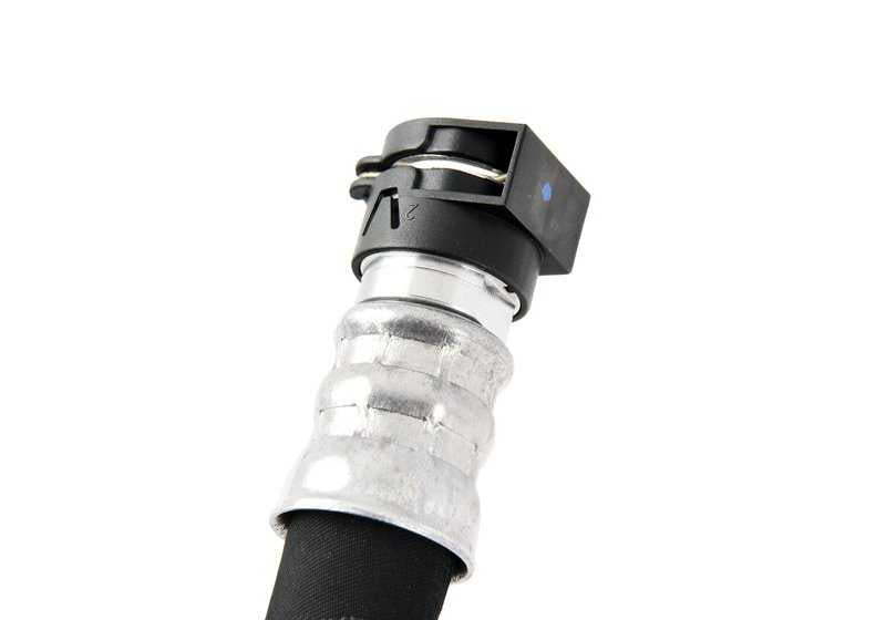 OEM 17227590614 Ölkühlerrohr für BMW F07, F07N, F10, F10N, F06, F06N, F12, F12N, F13, F13N, F01, F01N, F02, F02N. Original BMW.