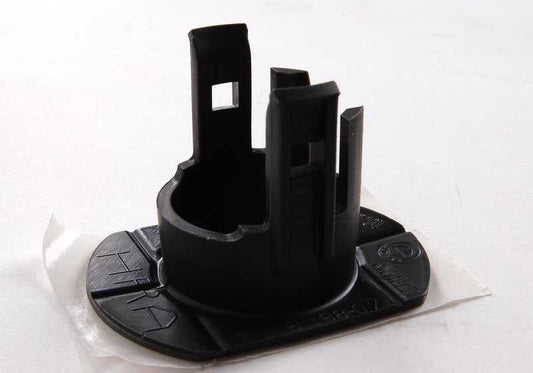 RIGHT EXTERNAL REAR PDC SENSOR OEM 51127118198 for BMW E90. Original BMW.