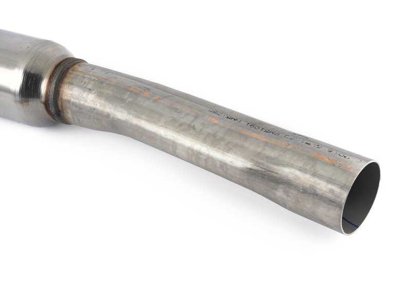 Intermediate silencer for BMW 3 Series F30, F31, F34, 4 Series F32, F33, F36 (OEM 18307646996). Genuine BMW.