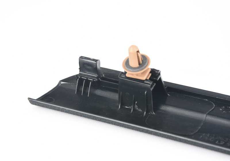 Moldura embellecedora del umbral de entrada delantero izquierdo OEM 51477222191 para BMW F25, F26. Original BMW.