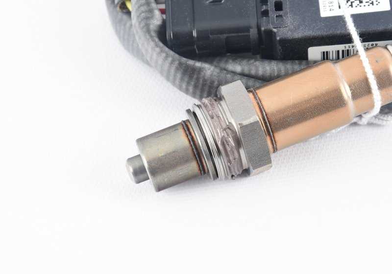 Diesel particle sensor for BMW 5 Series F10N, 7 Series F02N, 8 Series G14 G15, X3 G01 G01N, X4 G02 G02N, X5 G05, X6 G06, X7 G07 (OEM 13628582025). Genuine BMW