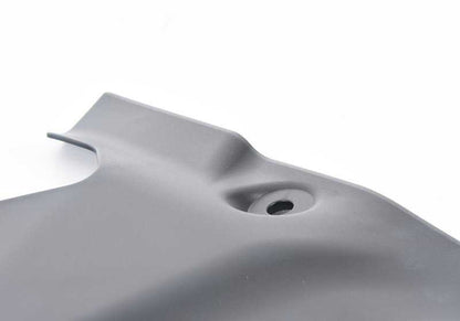Cubierta superior derecha del vano motor OEM 51767397490 para BMW G01, G08, F97, G02, F98. Compatible con X3 y X4 en múltiples versiones M y M40d. Original BMW.