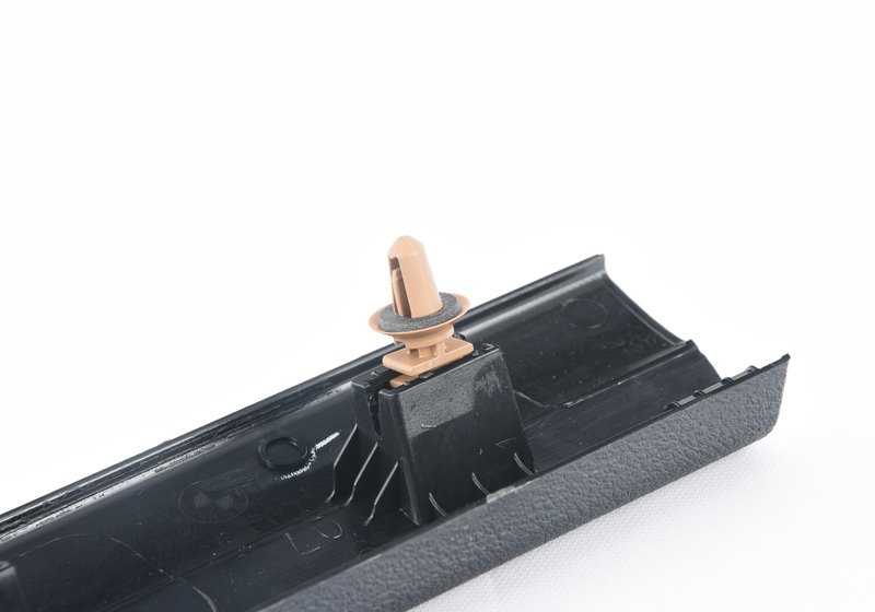 Moldura embellecedora entrada delantera derecha OEM 51477222192 para BMW F25, F26. Original BMW.