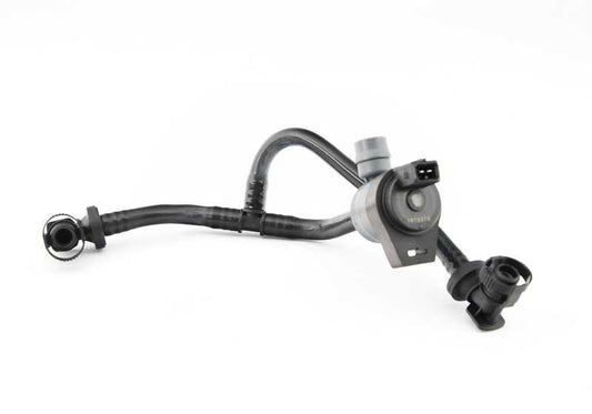 Válvula de ventilación del depósito con tubo OEM 13907848454 para BMW F87, F80, F82, F83. Original BMW.