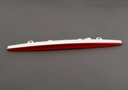 Tercera luz de freno OEM 63257191765 para BMW E89. Original BMW.